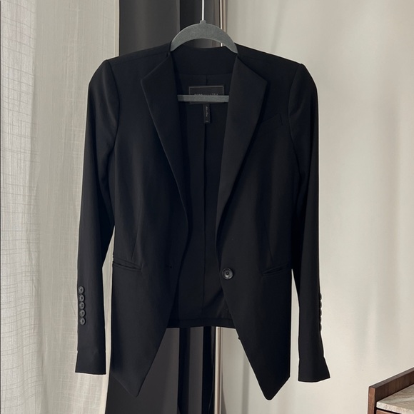 BCBGMaxAzria Classic Black Blazer - Picture 1 of 5